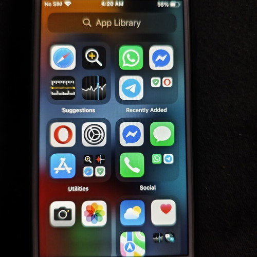 Apple iPhone 7 32GB silver like new