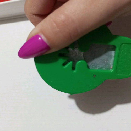 Paper cutter used in teddy bear shape