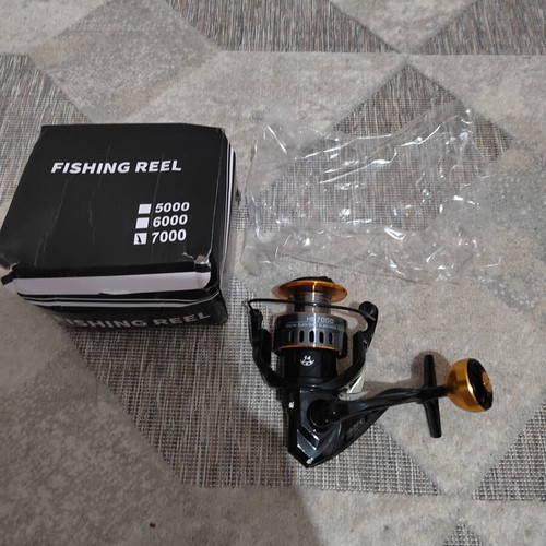 Fishing reel 7000 new in box