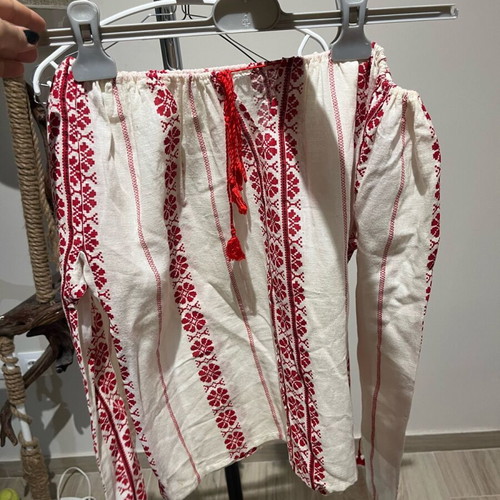 Etnic blouse used with front tie
