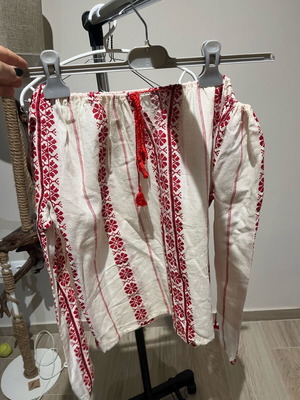 Etnic blouse used with front tie