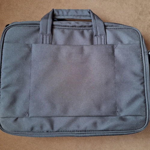 Tucano Laptop Bag like new, black, shoulder strap
