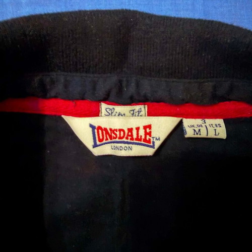 Lonsdale Polo shirt like new, size Medium, black