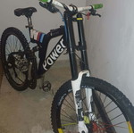 MTB Mountain Bike like new with disc brakes and 27-inch wheels