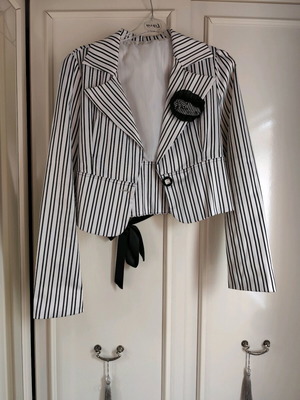 Satin black and white jacket like new, size S