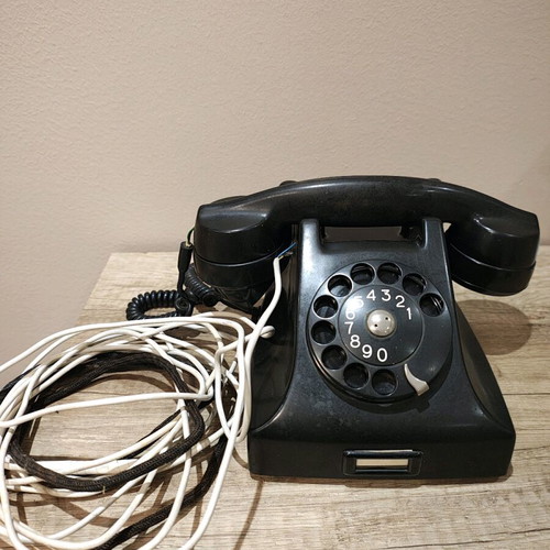 Vintage bakelite phone used