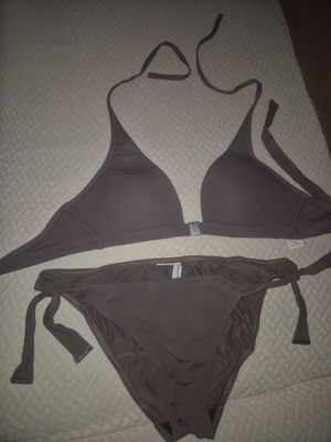 Calvin Klein bikini set like new, size S, brown