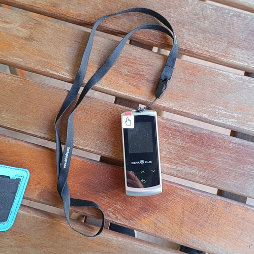 DeVita AP Mini portable device like new with rechargeable battery