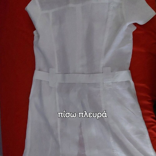 White linen dress like new, size XL, short sleeves with hidden buttons and pockets