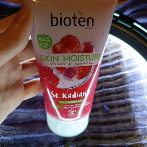 Bioten Skin Moisture Scrub Gel Brand New