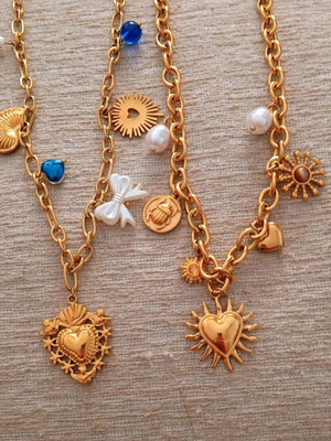 Ατσάλινα κολιέ ολοκαίνουργια, χρυσαφί, σετ των δύο