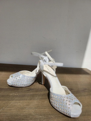 Menbur wedding shoes like new, platform sandals size 39.5