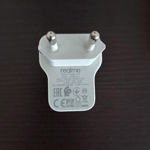 Realme 8 5G smartphone with 64GB storage and 4GB RAM