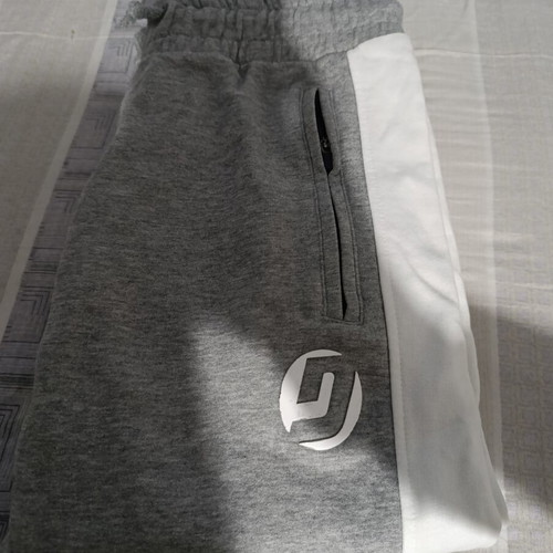 District women's set used, black and gray crop-top hoodie and leggings size M