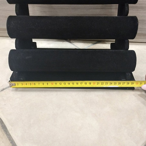 Velvet base for bracelets or watches used