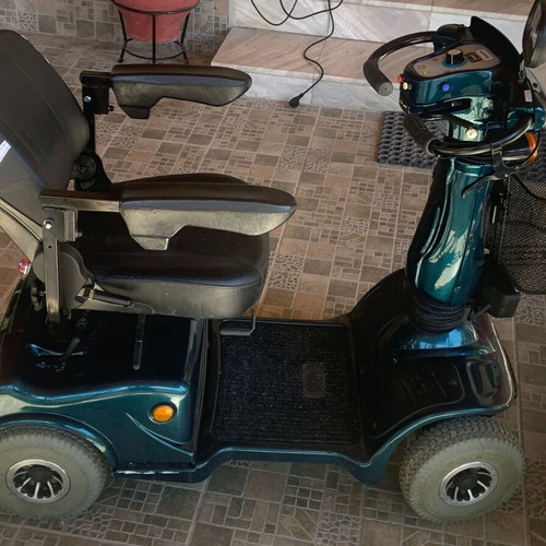 Mobility scooter like new in excellent condition