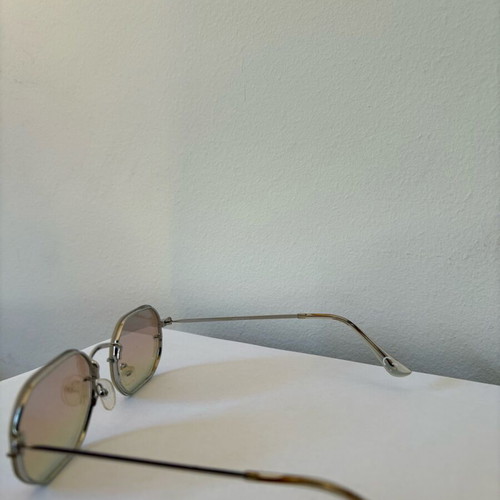 Sunglasses used