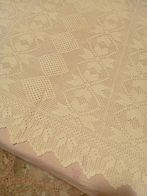 Handmade crochet blanket like new 2.30 x 1.82 m