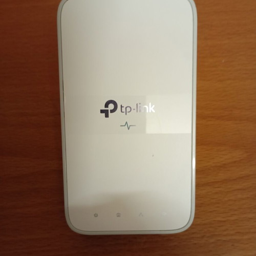 TP-Link AC powerline WiFi router