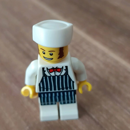 Lego figure like new, classic size