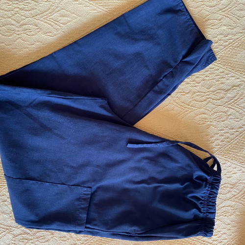 Medical clothing set like new, size M