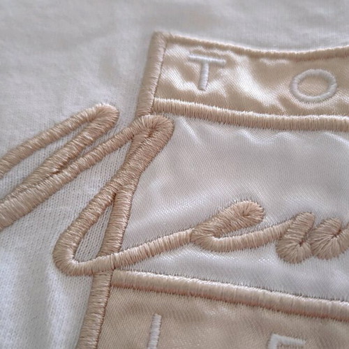 Tommy Hilfiger T-shirt used, size M, white and beige