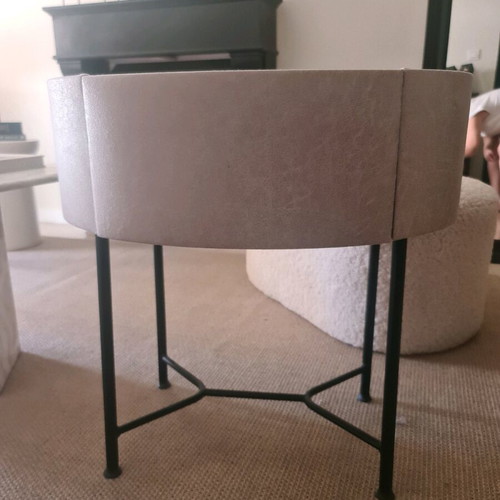Side tables minimal style like new, set of 2, large