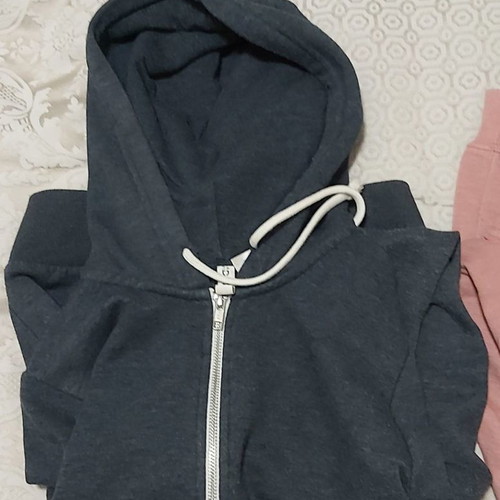 Women's hooded zip-up jackets used, pack of 2