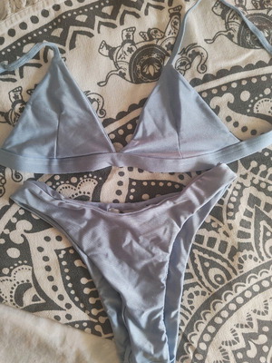 Olympicstores bikini set like new, light blue lame triangle top