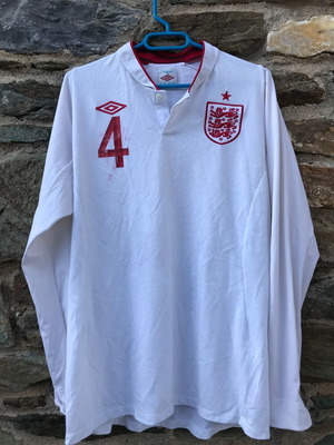 England 2012-2013 Umbro Home Football Jersey long sleeve used #4 Gerrard
