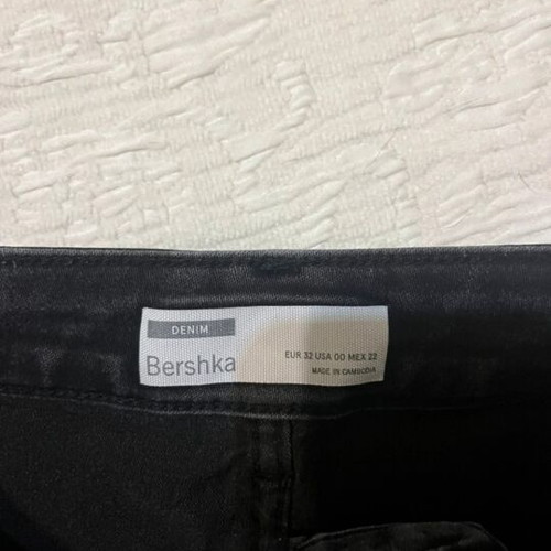 Bershka black high-waisted shorts