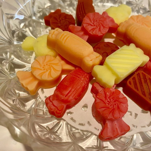 Wax melts 60gr in glass jar with 4 fruit scents, new