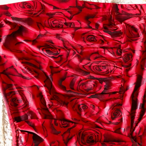 Dress intense red strapless fitted like new, size M