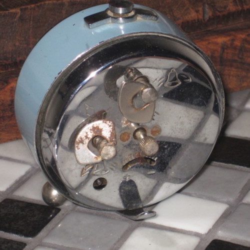 Star wind-up alarm clock used, metal, analog tabletop