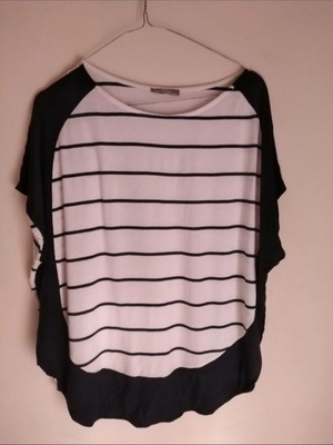 Zara women's striped blouse dark blue and white like new