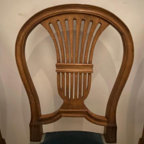 Classic wooden Louis XVI chairs set of 6, like new with velvet seat