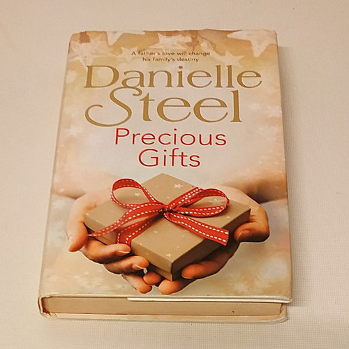 Precious Gifts by Danielle Steel hardcover like new, English