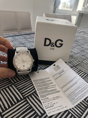 D&G women's watch used with authentic leather strap and crystals