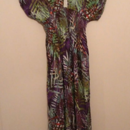 Long dress used, size M, with two side slits