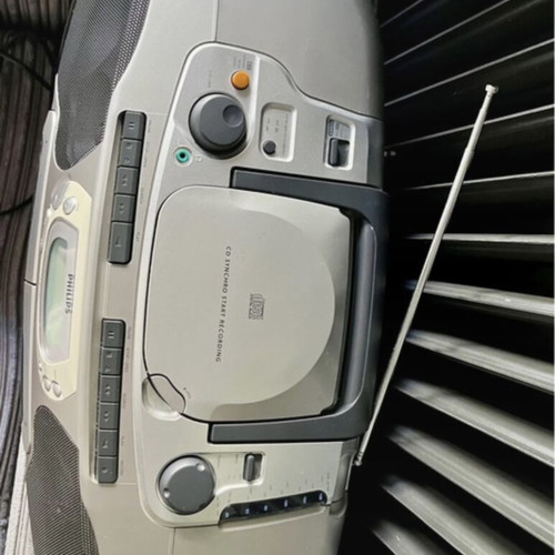 Philips AZ1605 portable sound system used