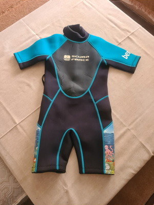 Scuba Force kids monosuit used, 3mm thickness, size 6