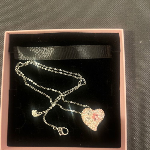 Swarovski necklace new, silver with sparkling crystals