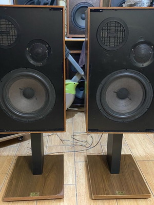 Vintage Scan-Speak Type H-30 speakers used, collectible, made in Denmark