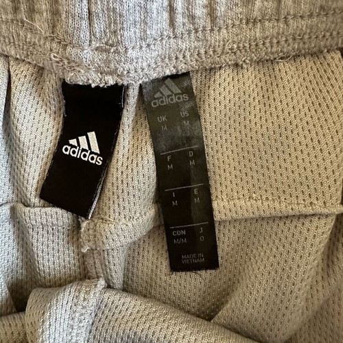 Adidas βερμούδα γκρι σαν καινούργιο, μέγεθος M