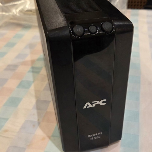 APC Back-UPS Pro BR550GI 550VA with original battery, used, faulty buttons