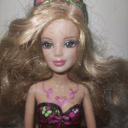 Barbie Magic Mariposa 2007 in good condition, missing original shoes and wings