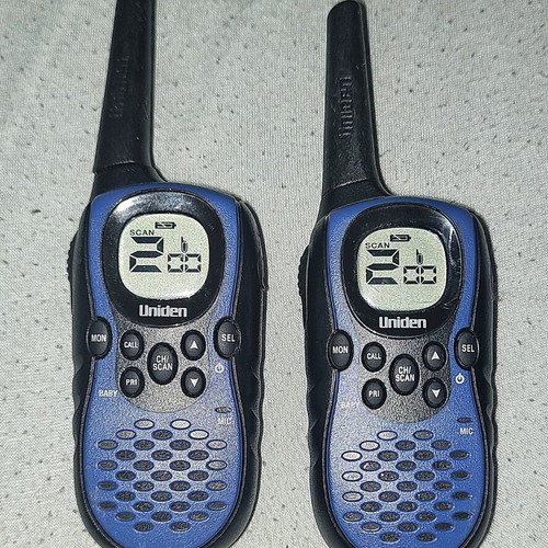 Uniden PMR845-2CK radios used, set of two with chargers and extra batteries