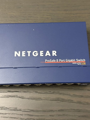 Netgear ProSafe 8 Port Gigabit Switch GS108 v2 used