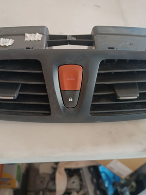 Middle air vents for Renault Megane '08-'14 used