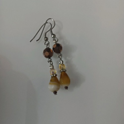 Dangling earrings like new